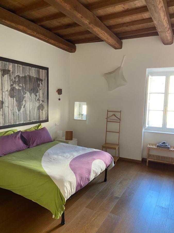 Palazzo Pica Alfieri Centro Storico Bed & Breakfast ลาควิลา ภายนอก รูปภาพ
